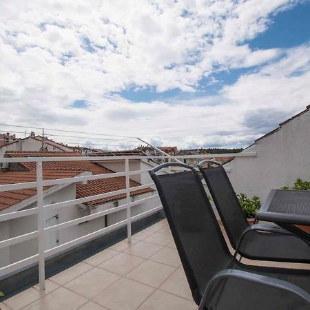 Apartman Miletic Apartamento Makarska Exterior foto