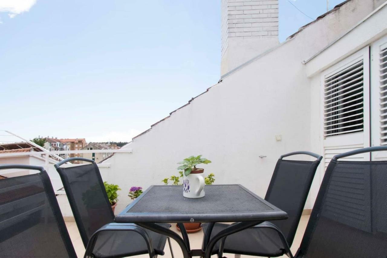 Apartman Miletic Apartamento Makarska Exterior foto